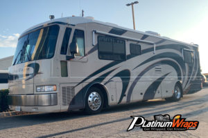 RV Graphic Stripes Wrap